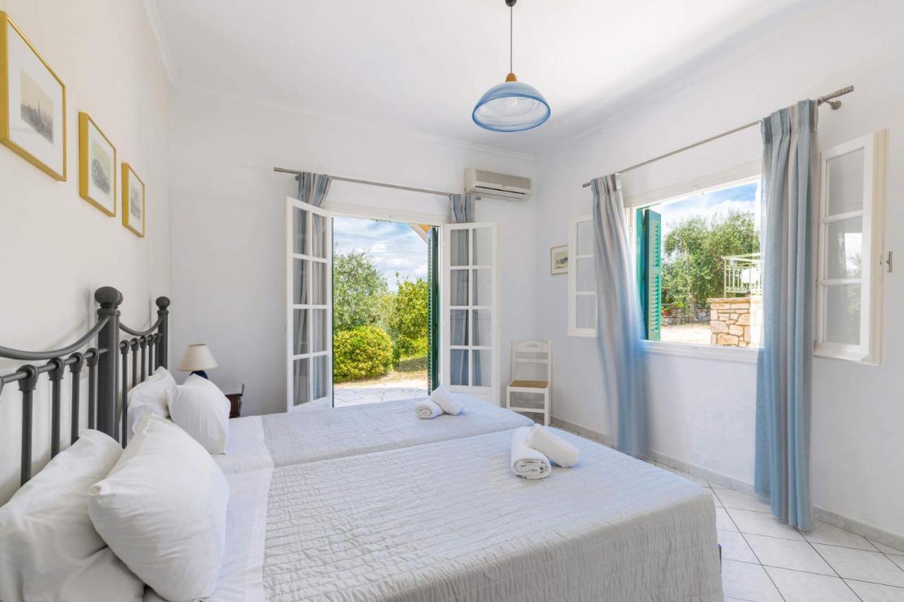 Villa Ftelias By Villa Plus Agios Stefanos  Dış mekan fotoğraf